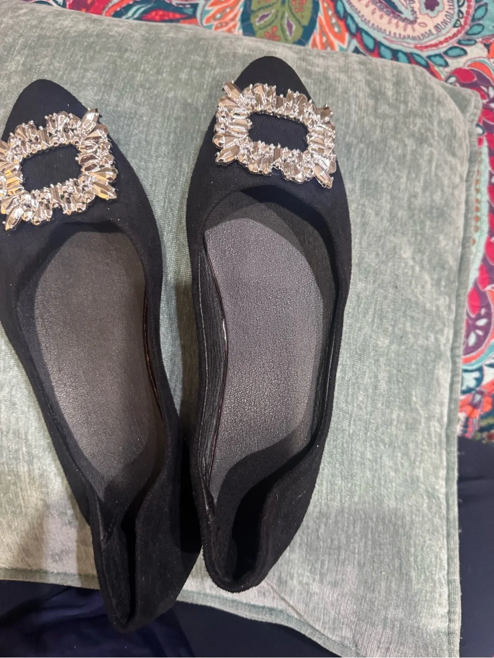 Women's Black Embellished Pointed-Toe Flats